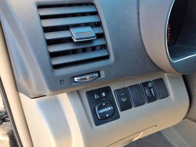 Used 2010 Toyota Highlander 4WD image 19