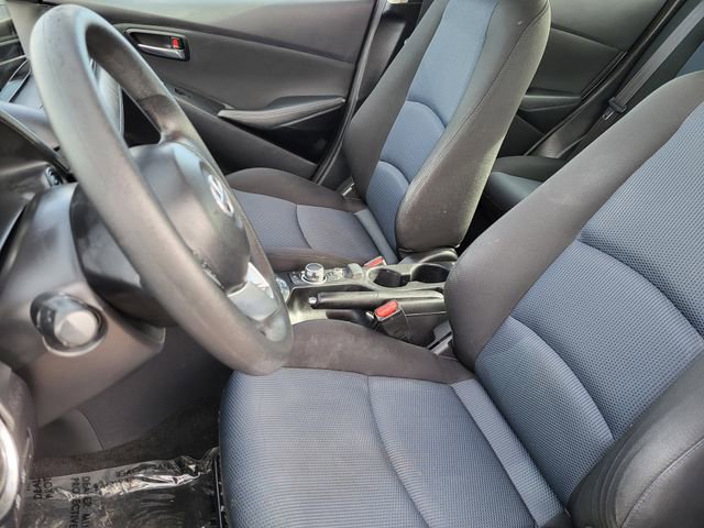 Used 2016 Scion iA image 3