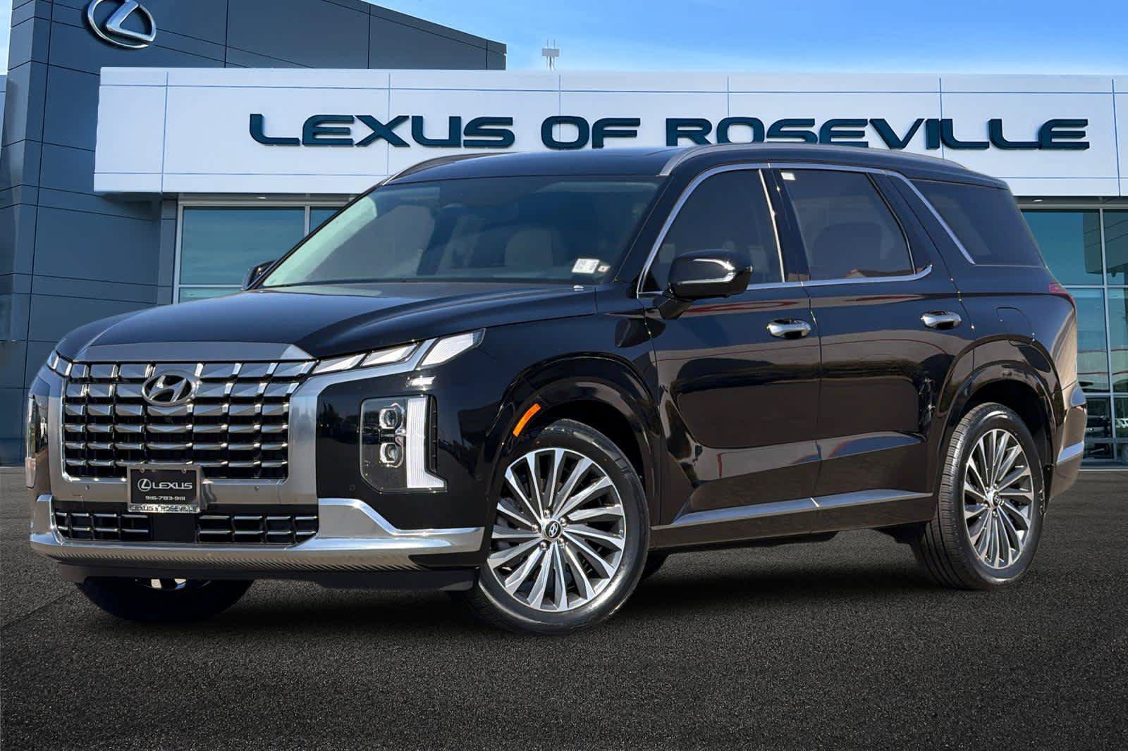 Used 2023 Hyundai Palisade Calligraphy AWD/4WD image 1