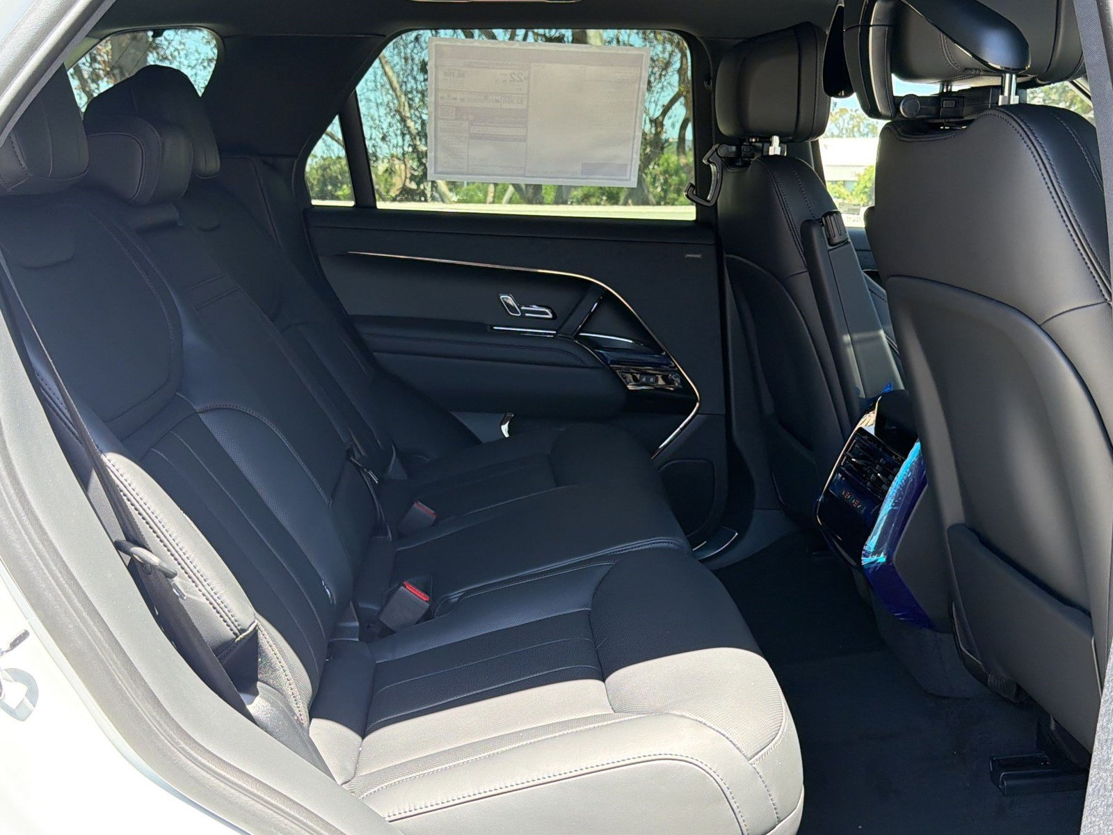 New 2026 Land Rover Range Rover Sport SE AWD/4WD image 31