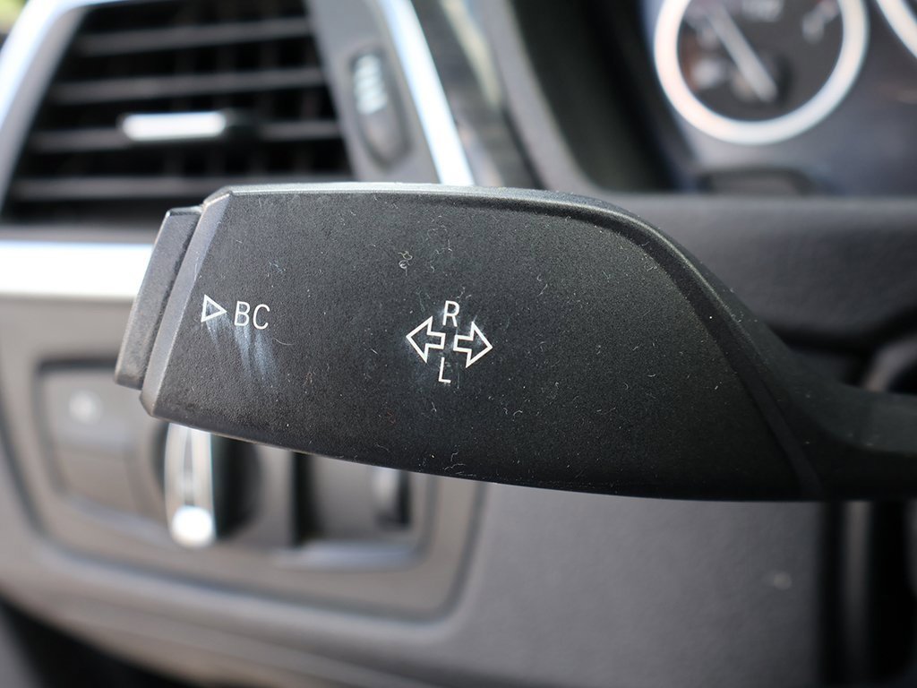 Used 2018 BMW 430i Convertible image 41