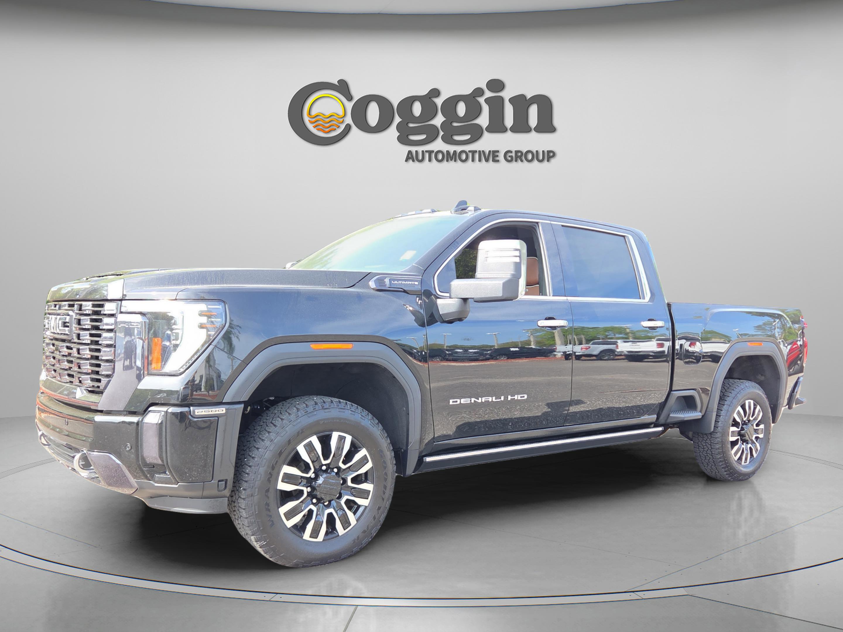 Certified 2024 GMC Sierra 2500 Denali Ultimate w/ Max Trailering Package image 1