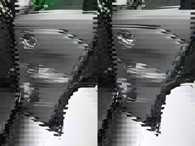 New 2026 Nissan Rogue SV image 32