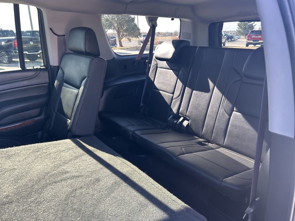 Used 2015 Chevrolet Suburban LTZ image 12