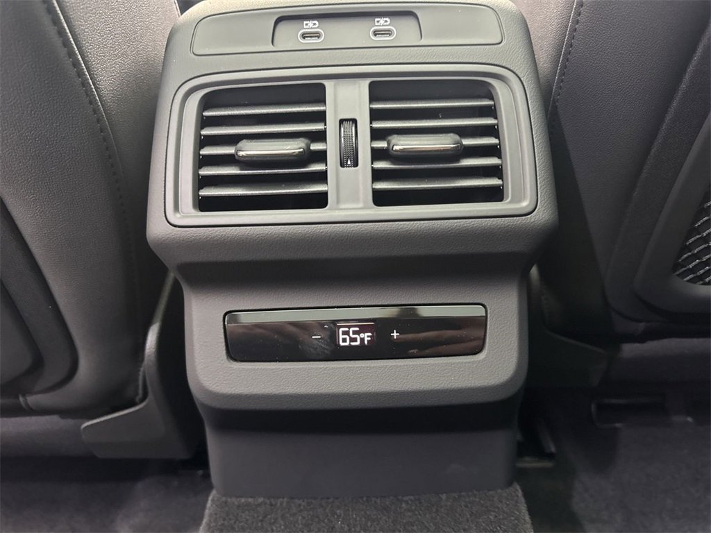 New 2025 Audi Q5 Premium Plus image 25