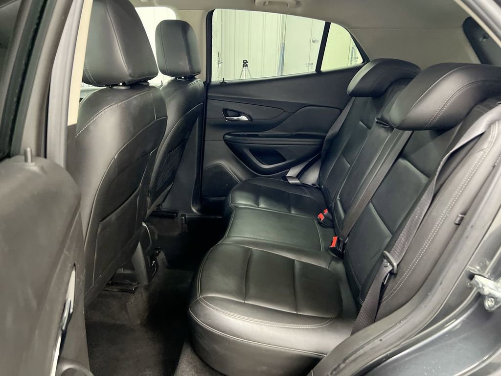 Used 2018 Buick Encore Essence image 23