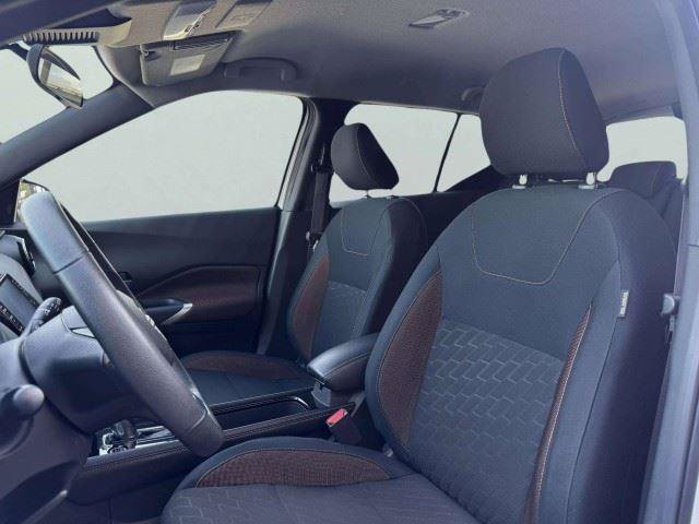 Used 2024 Nissan Kicks SR FWD image 17