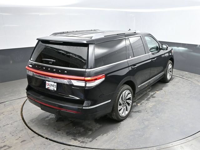 Used 2024 Lincoln Navigator Reserve AWD/4WD image 46