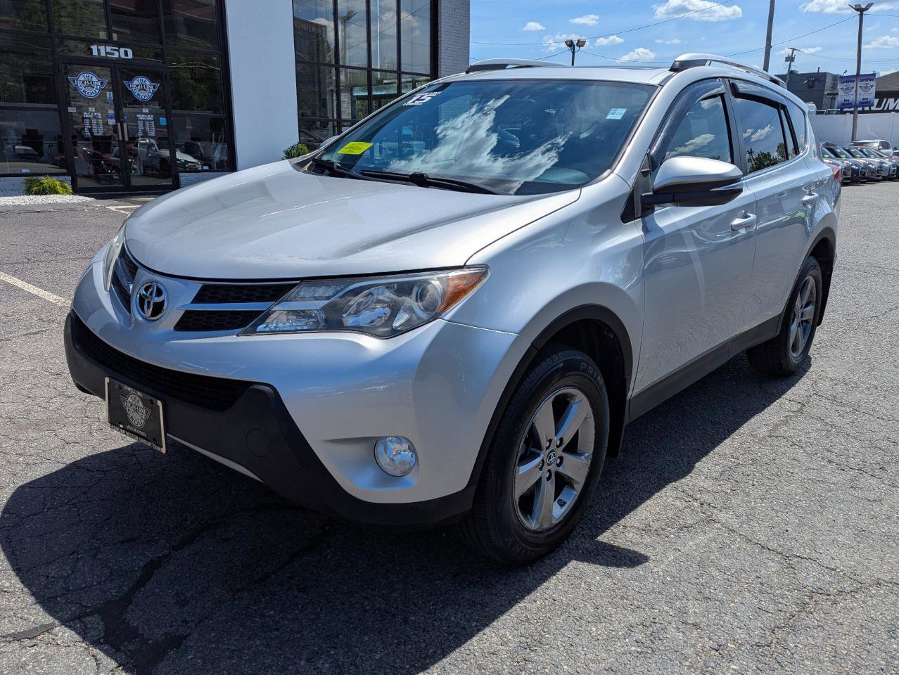 Used 2015 Toyota RAV4 XLE image 2