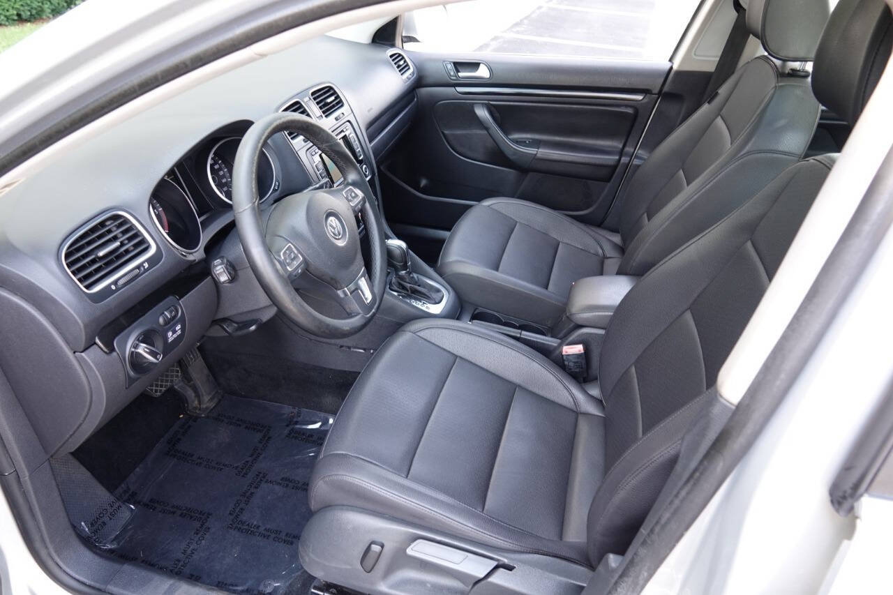 Used 2012 Volkswagen Jetta TDI FWD image 5