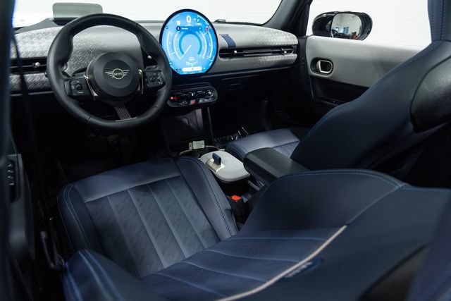 Certified 2026 MINI Cooper S FWD image 19
