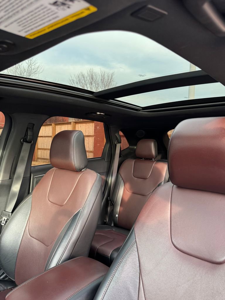 Used 2020 Ford Edge Titanium w/ Equipment Group 301A image 31