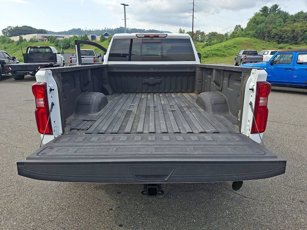 Used 2020 Chevrolet Silverado 3500 LT w/ All Star Edition AWD/4WD image 29