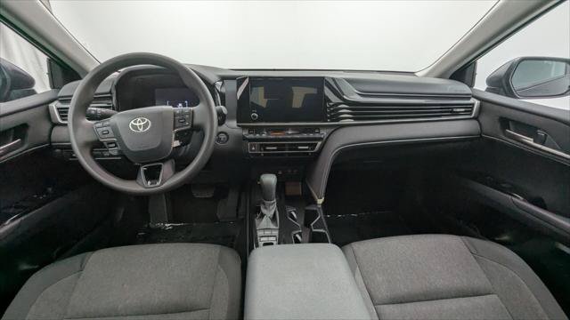 Used 2026 Toyota Camry LE FWD image 23