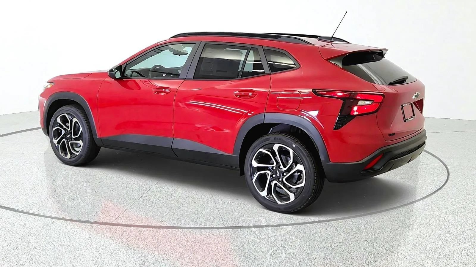 New 2026 Chevrolet Trax RS w/ Driver Confidence Package FWD image 6