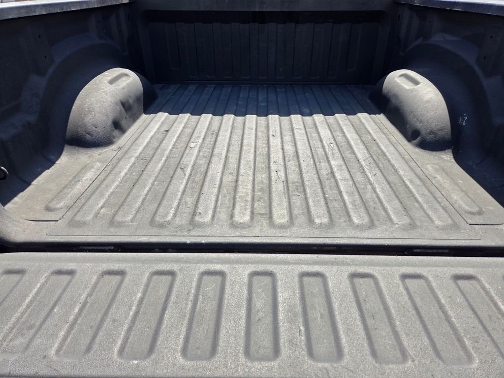 Used 2022 RAM 1500 Laramie RWD image 17