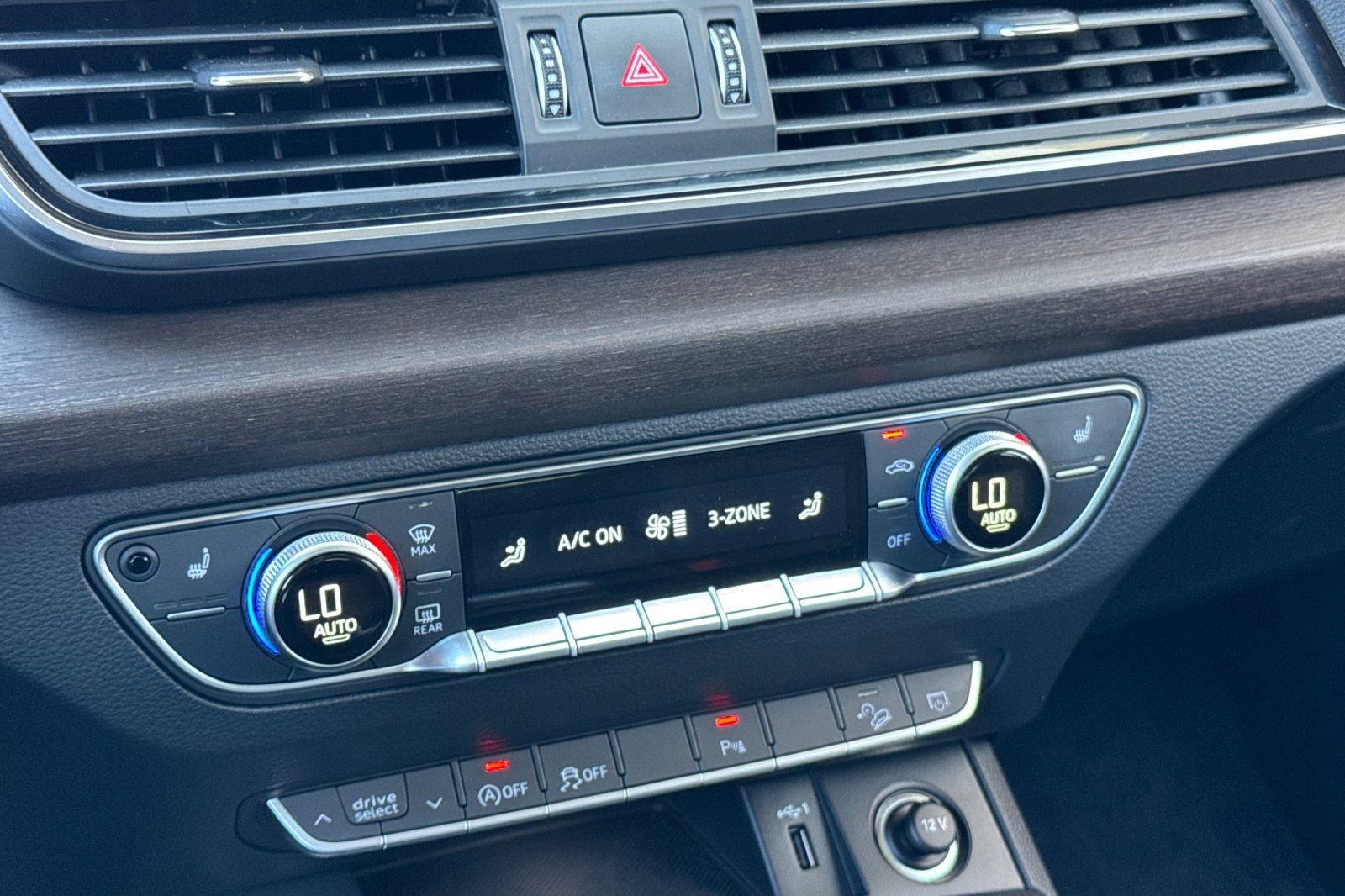 Used 2022 Audi Q5 2.0T Premium image 19