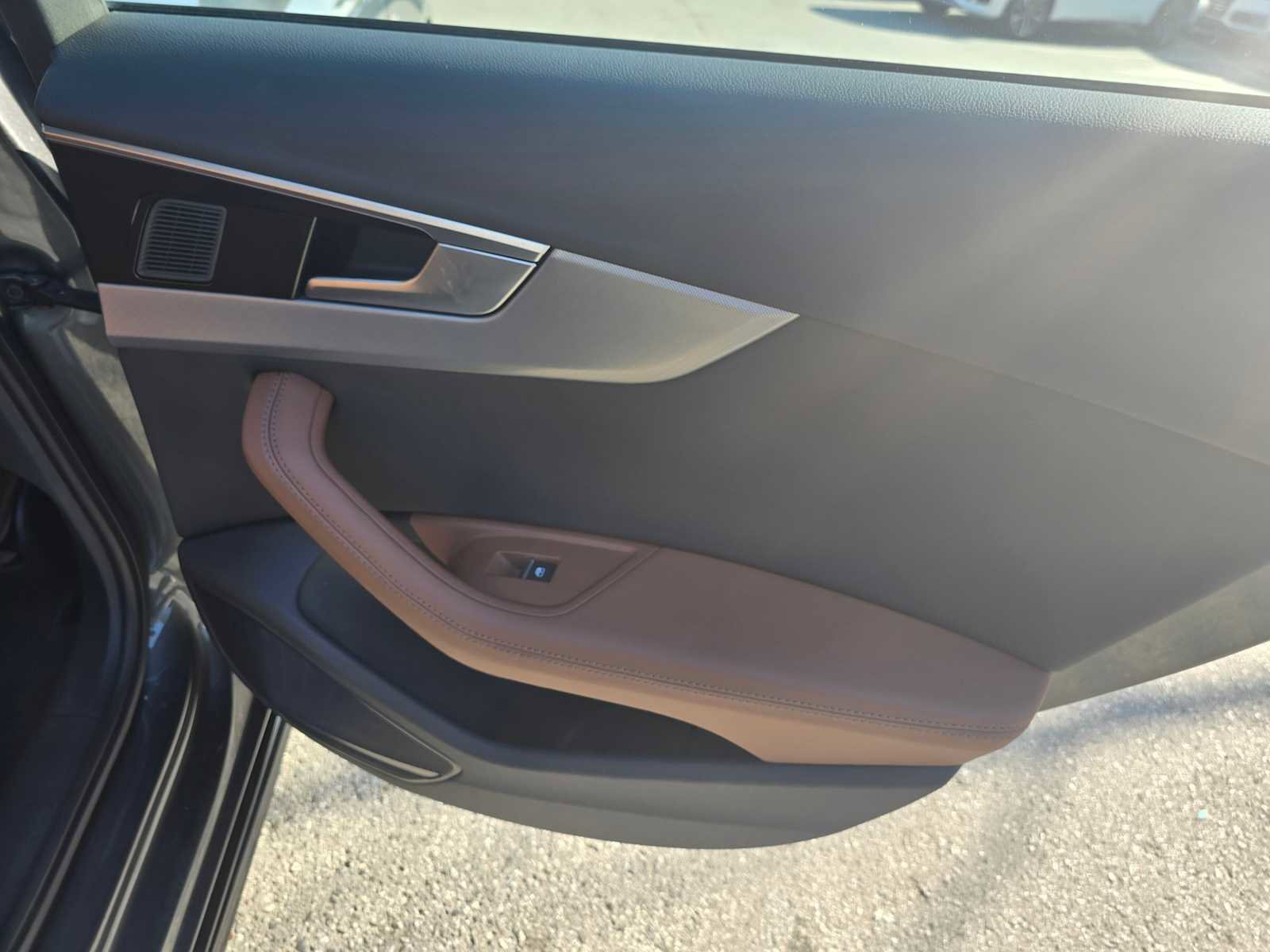 Used 2024 Audi A4 2.0T Prestige image 13