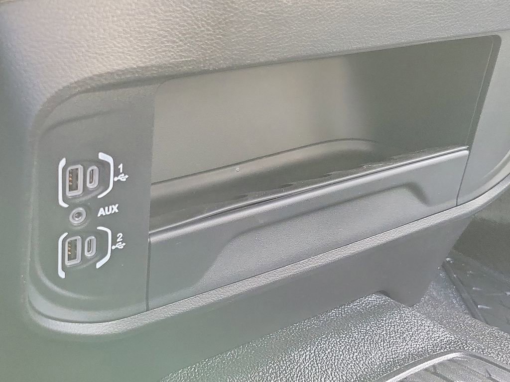 New 2026 RAM 5500 Tradesman w/ Chrome Appearance Group image 23