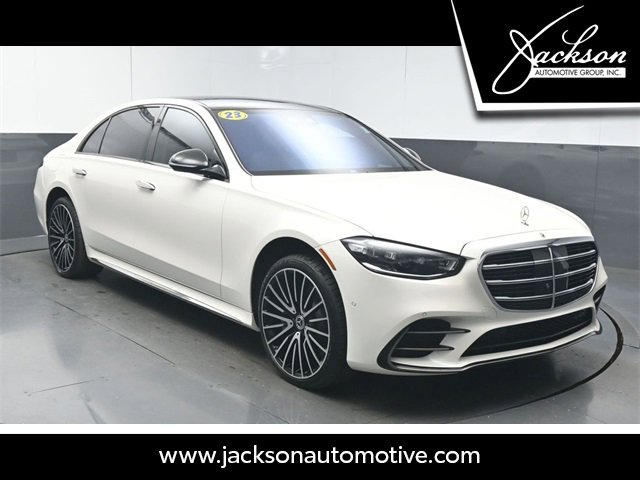 Used 2023 Mercedes-Benz S 500 4MATIC image 1