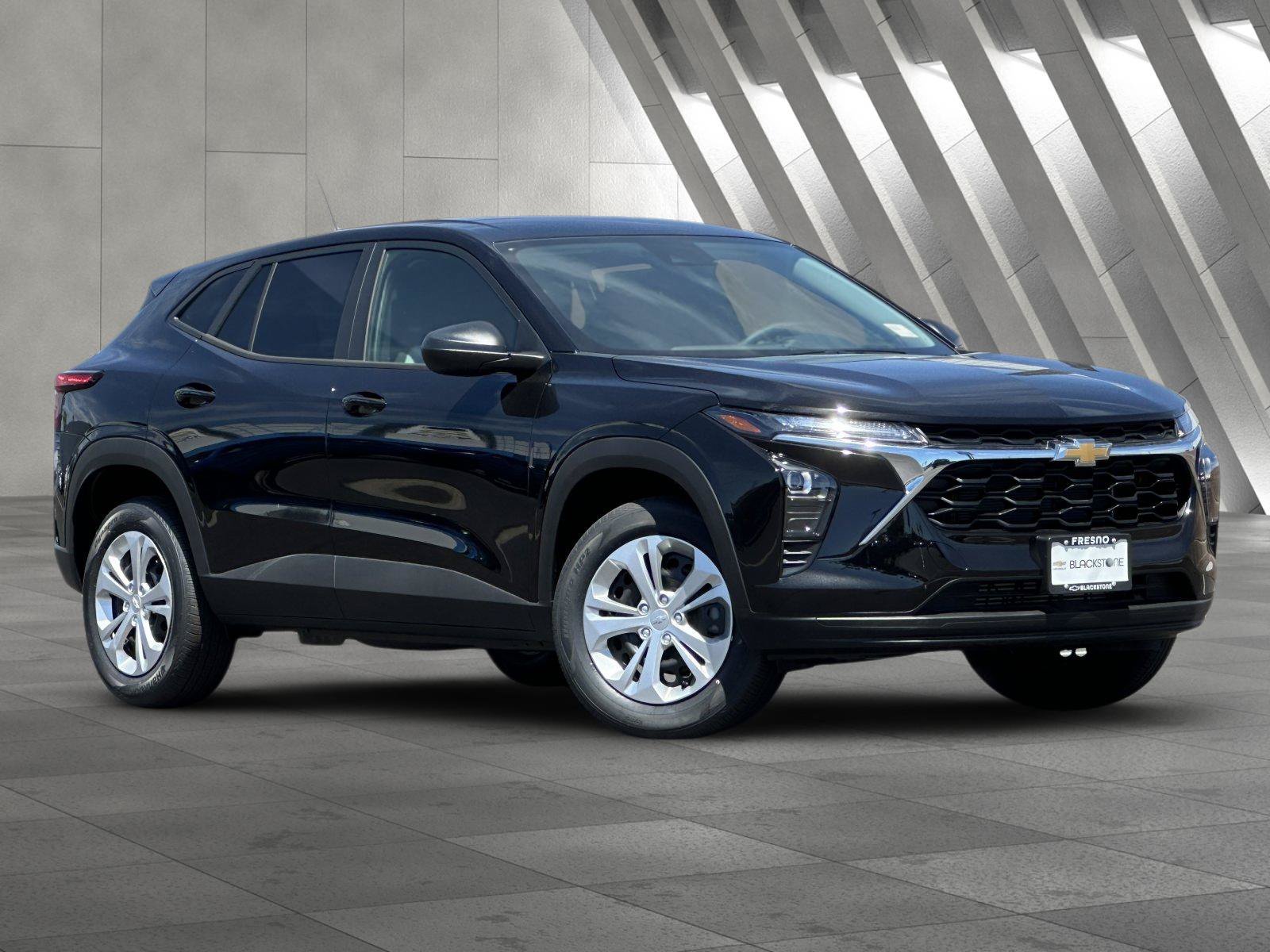 New 2026 Chevrolet Trax LS w/ Driver Confidence Package FWD image 2