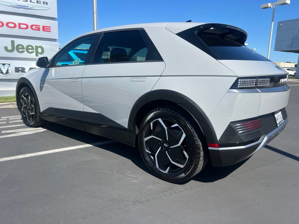 Used 2024 Hyundai Ioniq 5 SEL RWD image 25