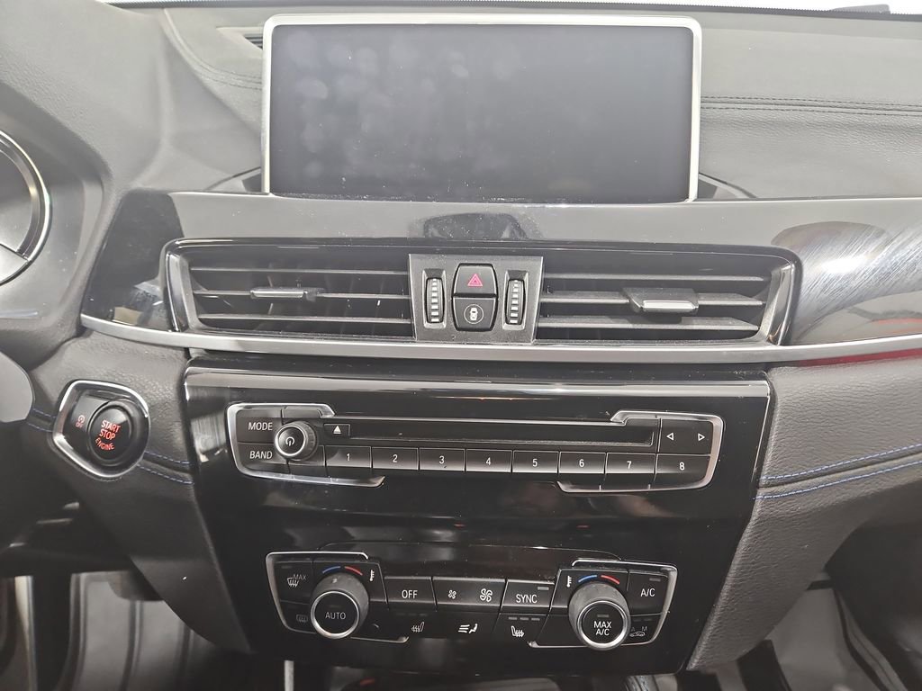 Used 2018 BMW X2 xDrive28i w/ M SportX Package AWD/4WD image 19
