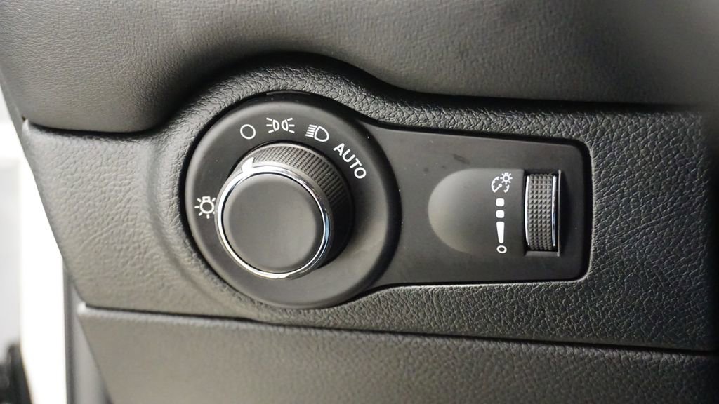 Used 2024 Dodge Durango R/T image 25