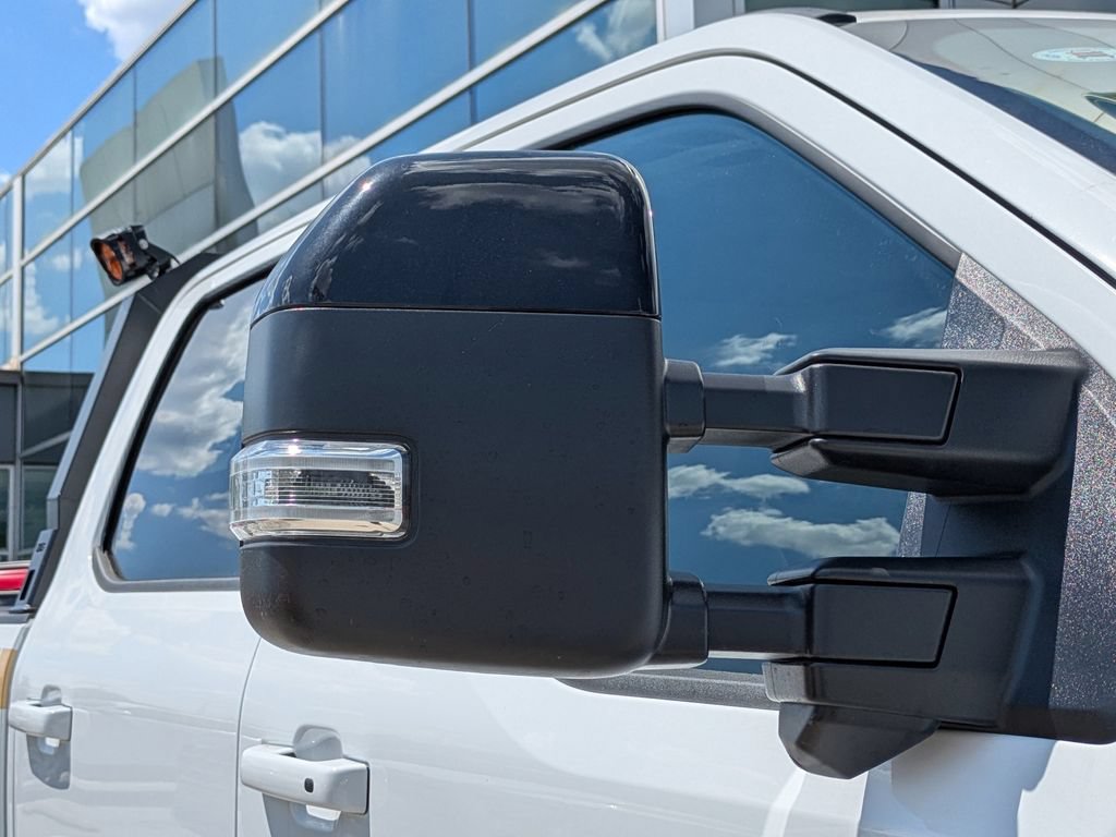 New 2026 Ford F250 Lariat w/ Black Appearance Package AWD/4WD image 11