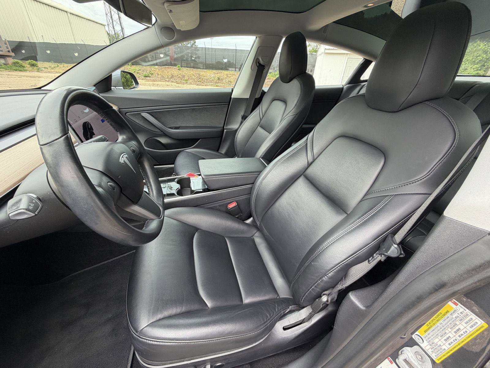 Used 2018 Tesla Model 3 Long Range AWD/4WD image 9