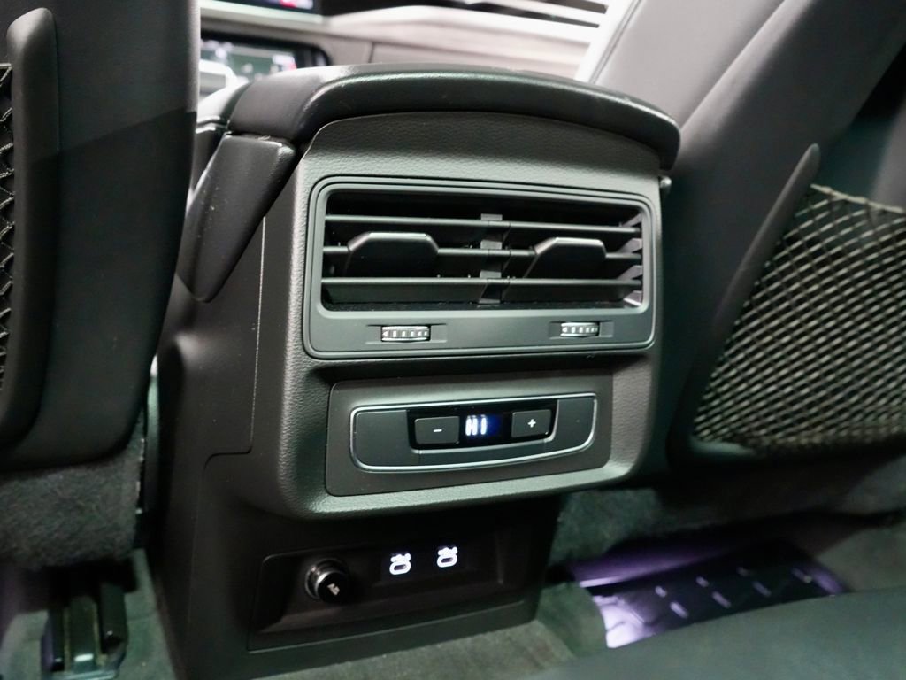 Used 2021 Audi Q7 2.0T Premium Plus image 30