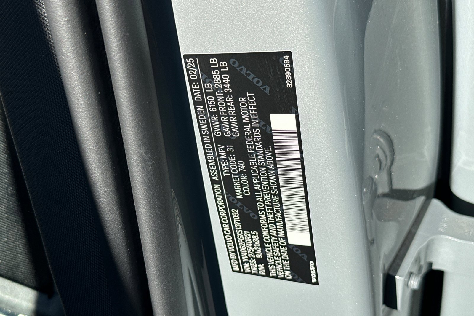 New 2025 Volvo XC90 B6 Ultra image 24