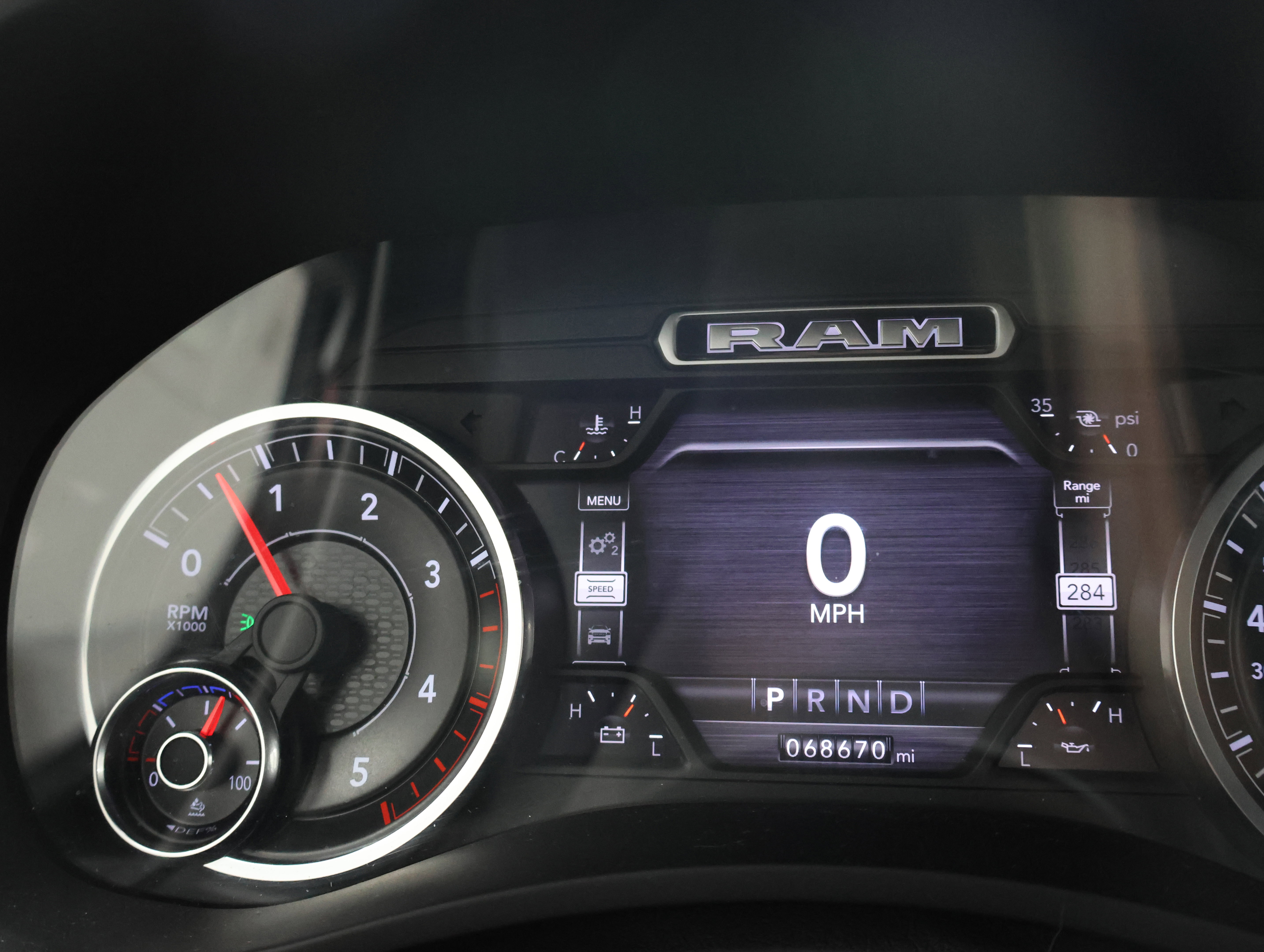 Used 2020 RAM 2500 Big Horn w/ Level 2 Equipment Group image 9