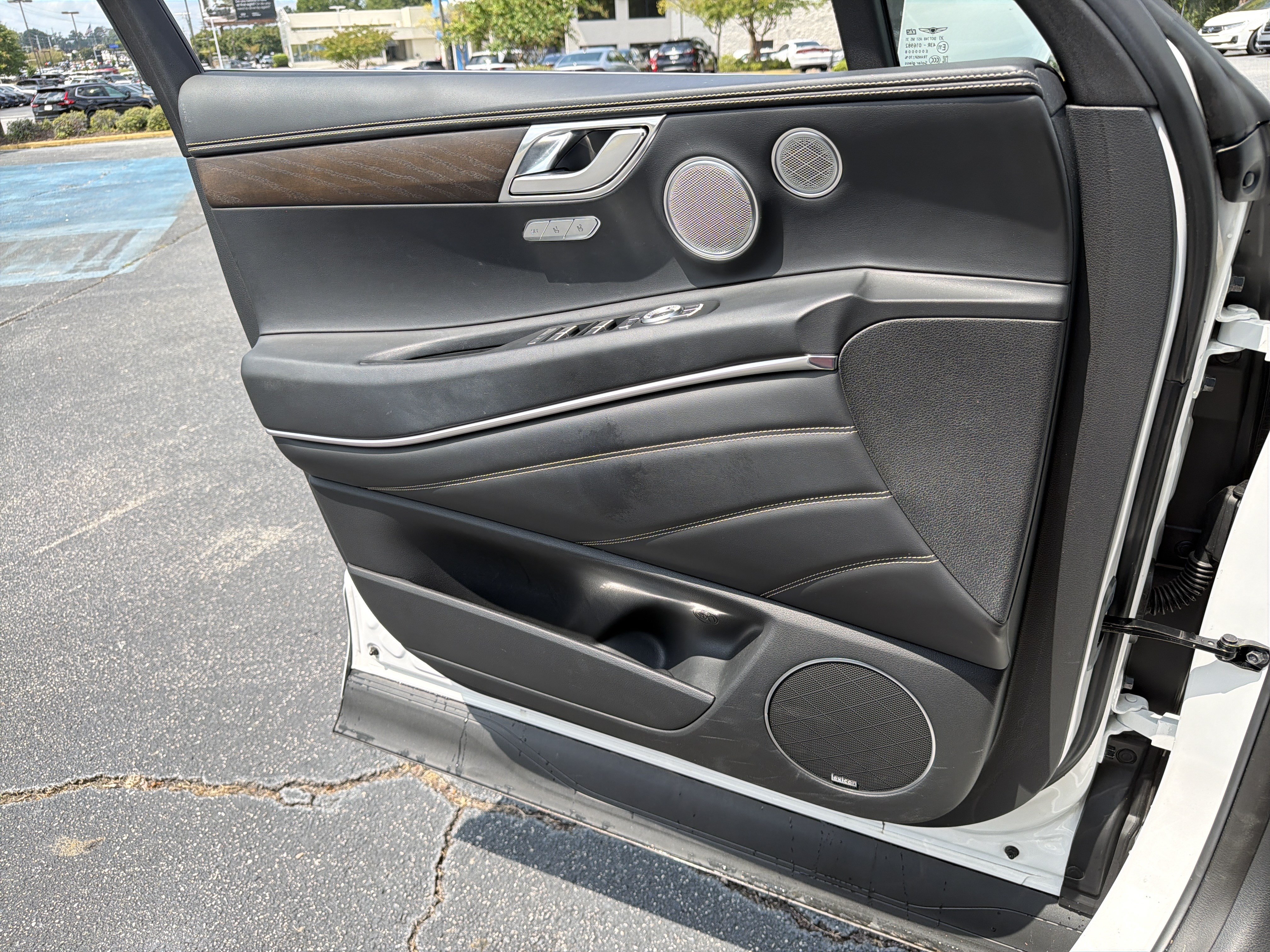 Used 2023 Genesis GV80 3.5T w/ Prestige Package AWD/4WD image 15