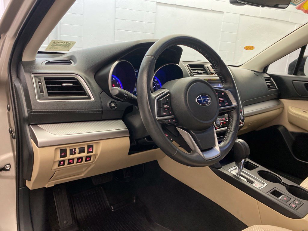 Used 2018 Subaru Outback 2.5i Premium AWD/4WD image 18
