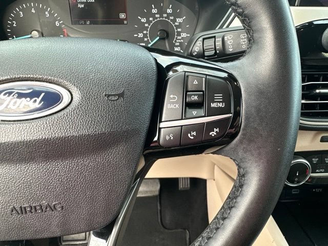 Used 2022 Ford Escape SEL AWD/4WD image 15