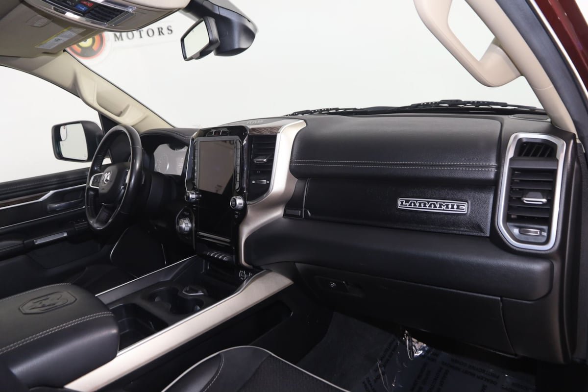 Used 2020 RAM 1500 Laramie AWD/4WD image 44