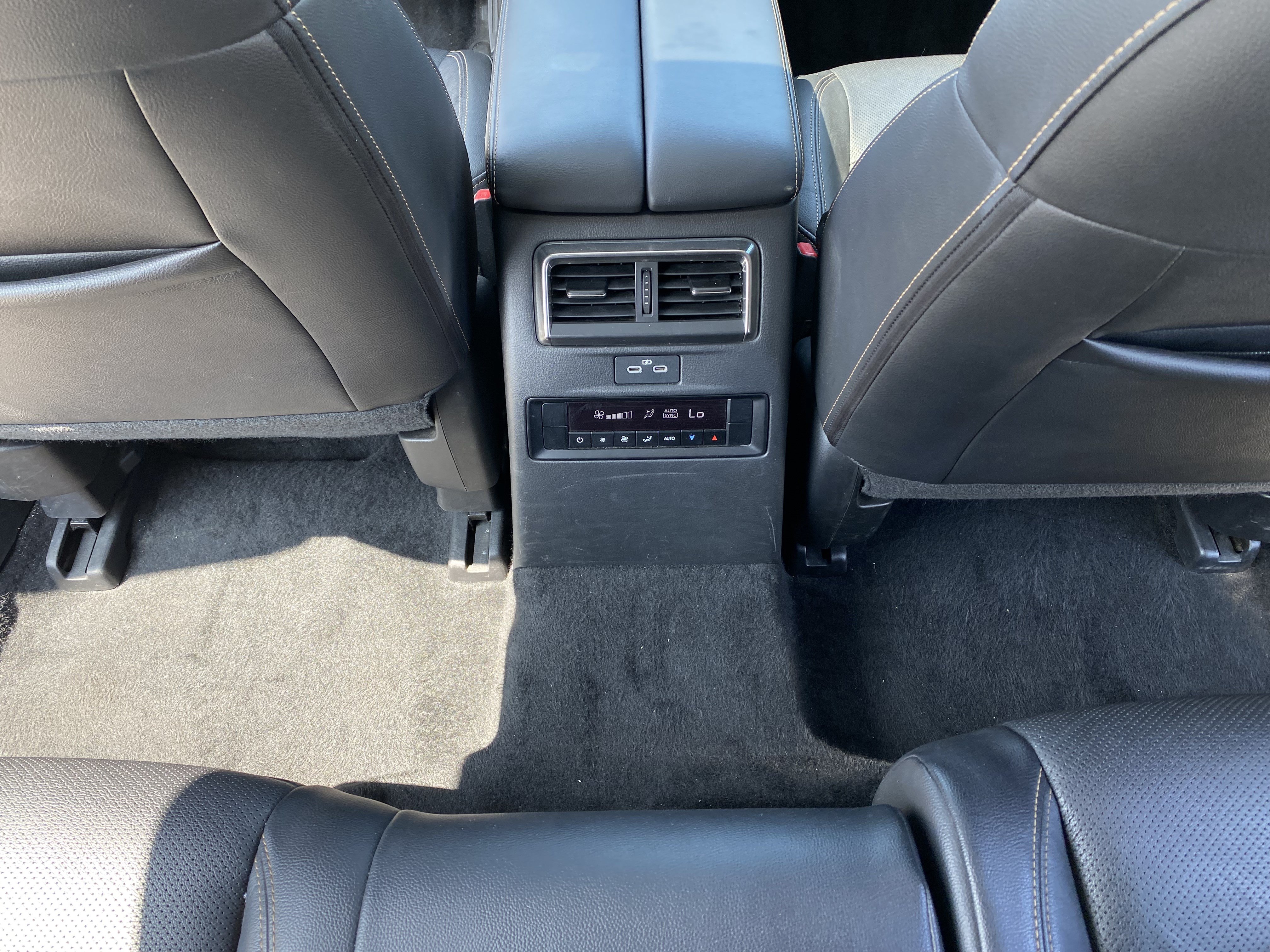 Used 2024 MAZDA CX-90 3.3 Turbo w/ Preferred Plus AWD/4WD image 21