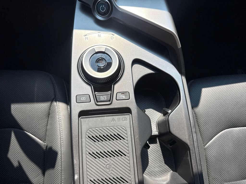 Used 2023 Kia EV6 Wind w/ Wind Technology Package RWD image 23