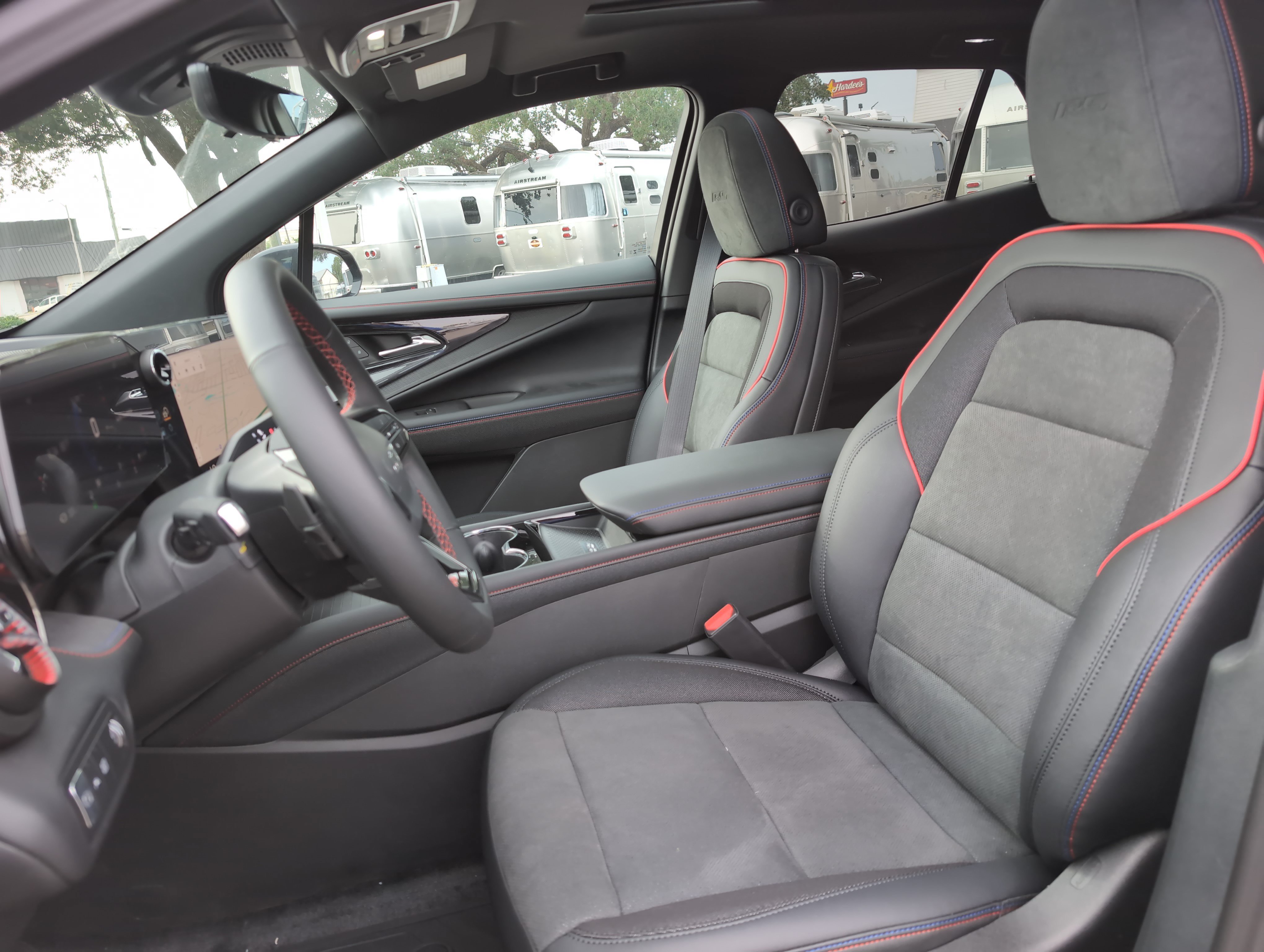 New 2025 Chevrolet Blazer EV RS RWD image 9