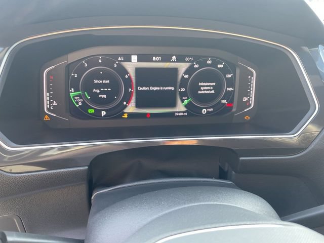 Used 2022 Volkswagen Tiguan SEL R-Line AWD/4WD image 16