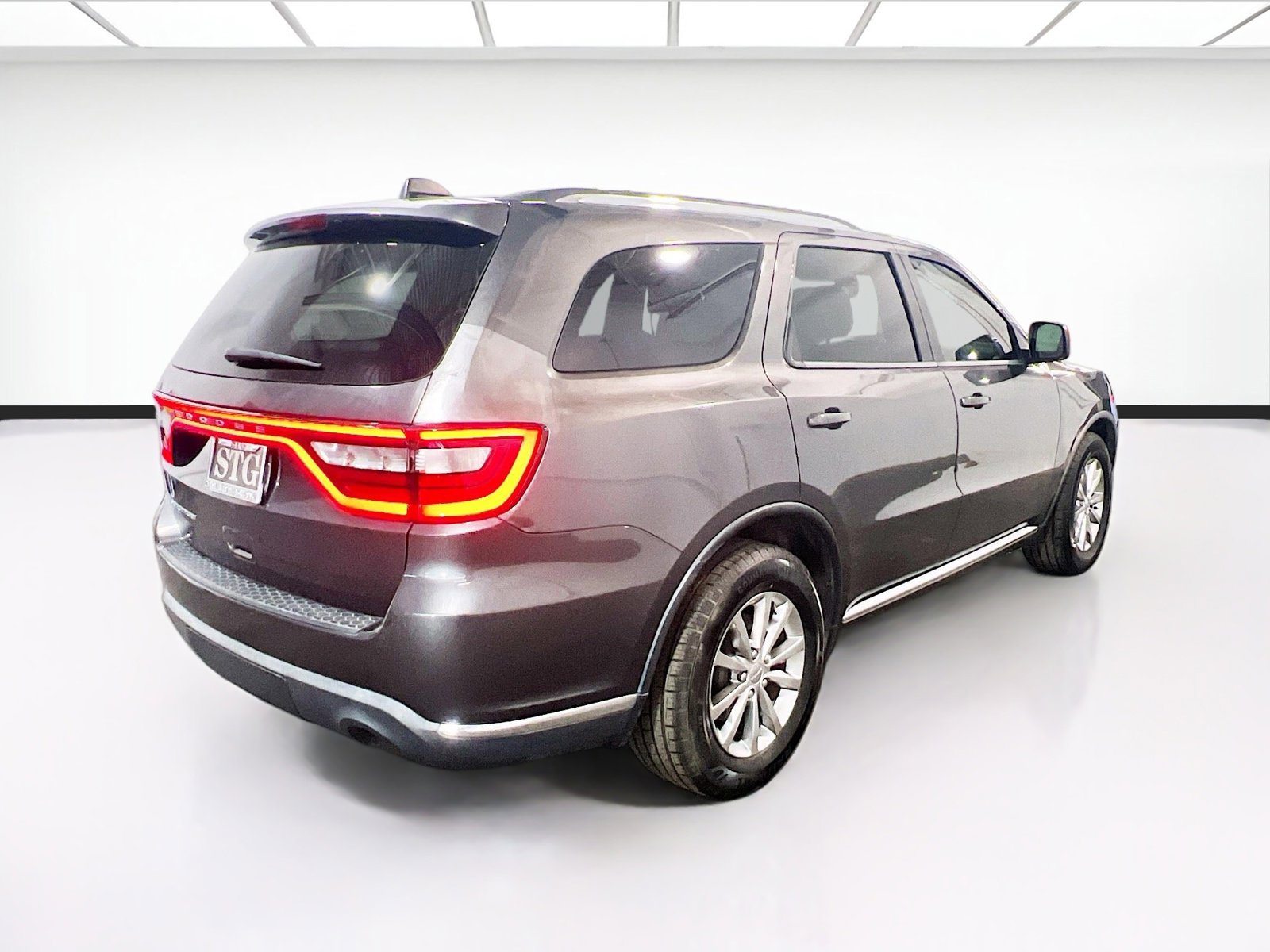 Used 2017 Dodge Durango SXT w/ Quick Order Package 23B image 4