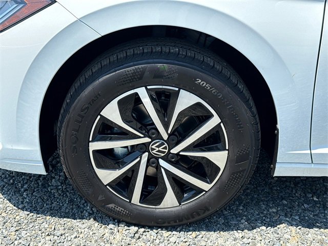 New 2025 Volkswagen Jetta S image 13