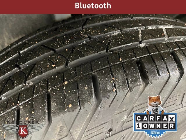 Used 2023 GMC Acadia SLE w/ Driver Convenience Package image 9