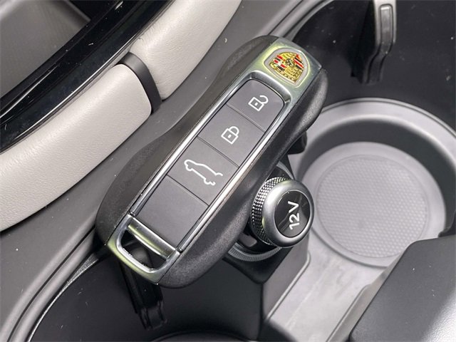 New 2026 Porsche Cayenne S image 43