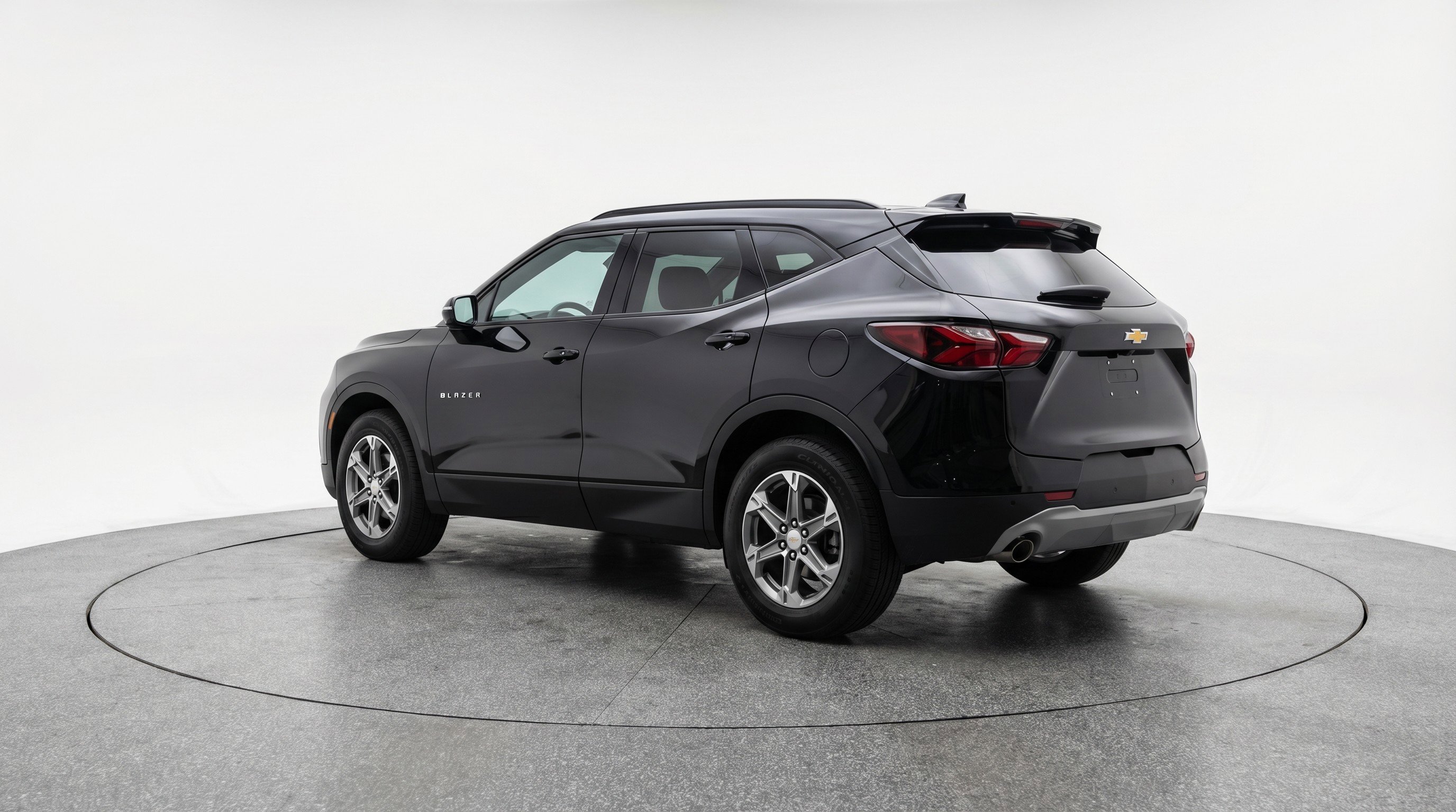 Used 2025 Chevrolet Blazer LT image 6