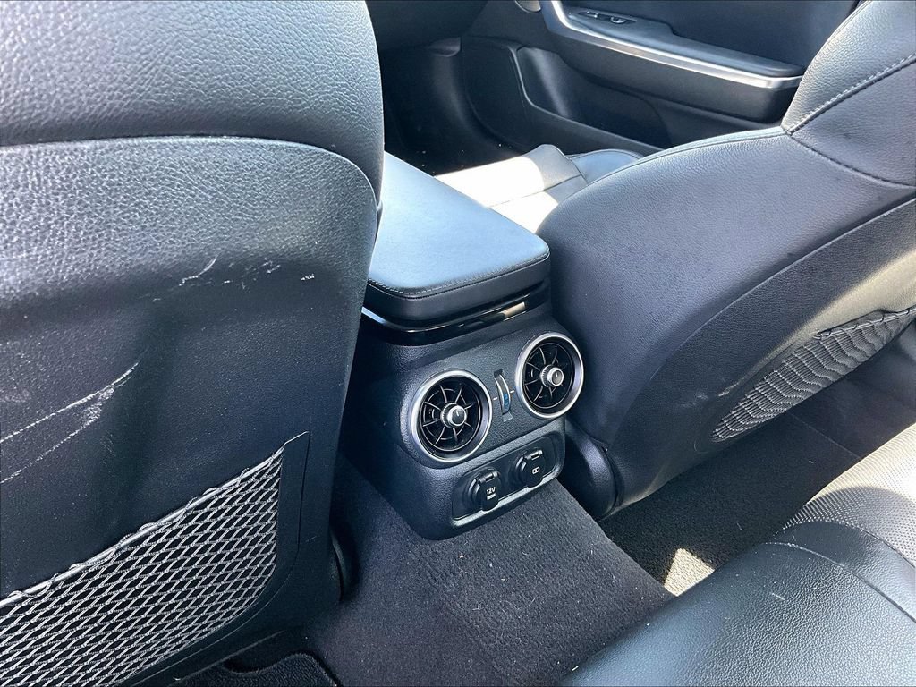 Used 2018 Kia Stinger Premium w/ Paint Protection Package AWD/4WD image 33