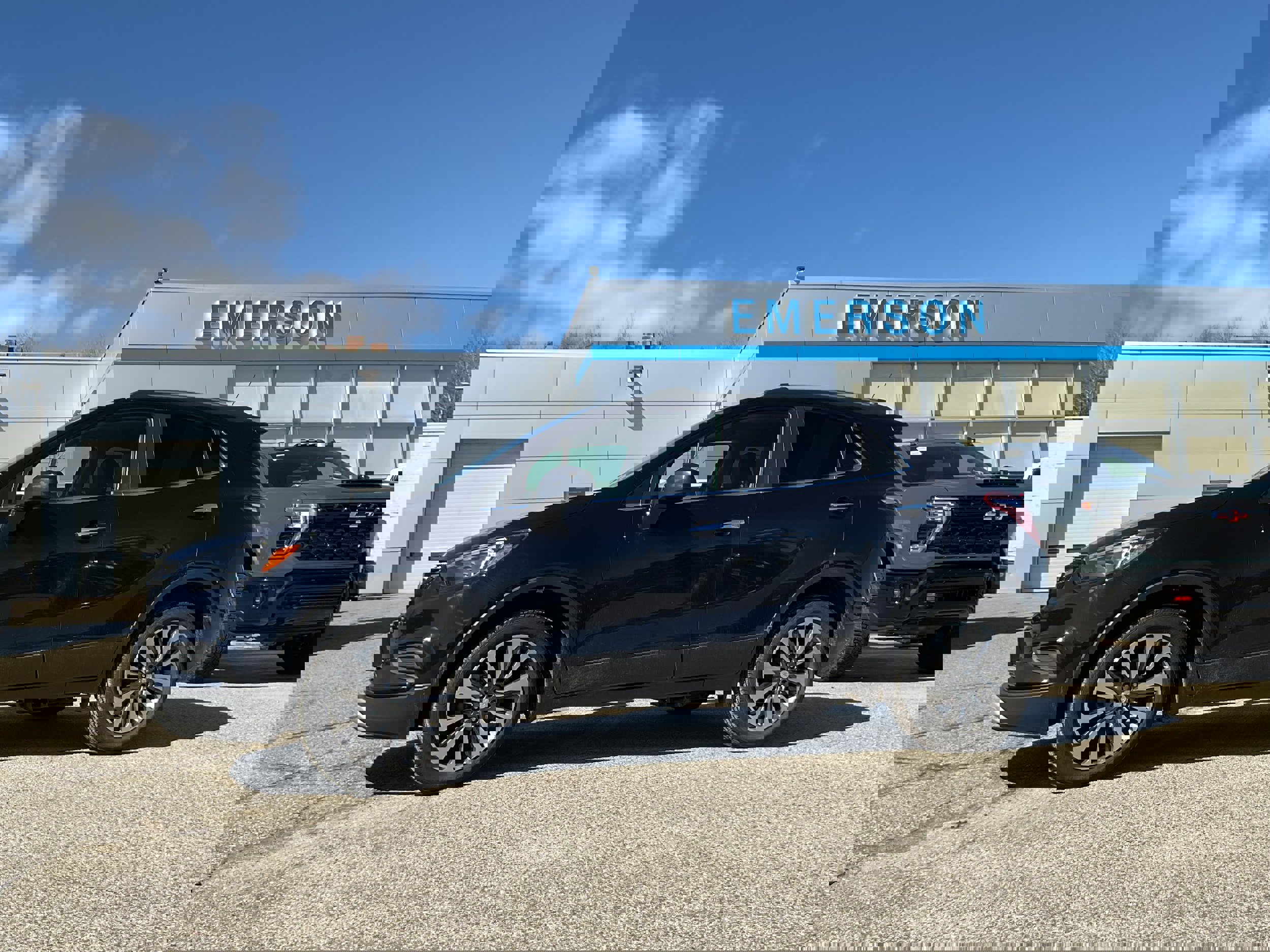 Certified 2022 Buick Encore Preferred w/ Safety Package image 5