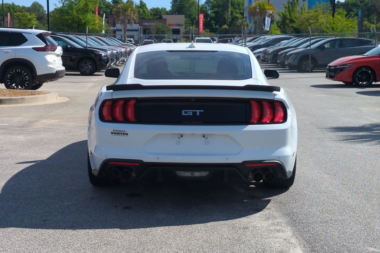 Used 2022 Ford Mustang GT Premium w/ Equipment Group 401A RWD image 5