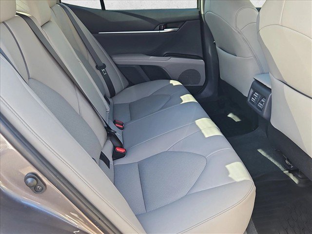 Used 2024 Toyota Camry XLE FWD image 19